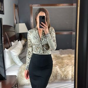 Cabi Low V-Neck Long Sleeve Twist Top, Size Small